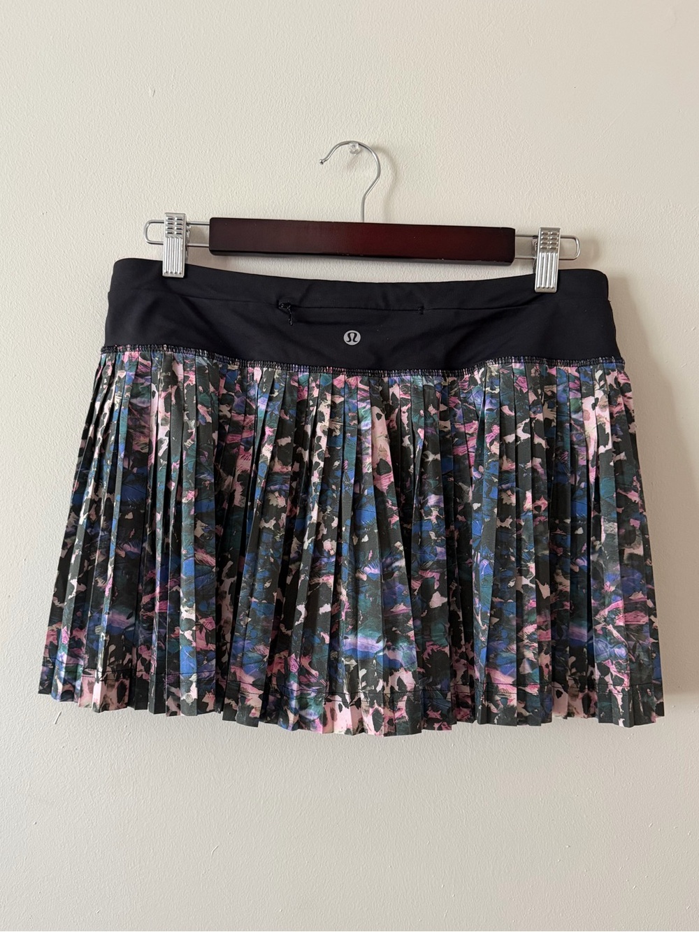 Lululemon Pleated Tennis Skirt Skort Floral - Picture 7 of 13